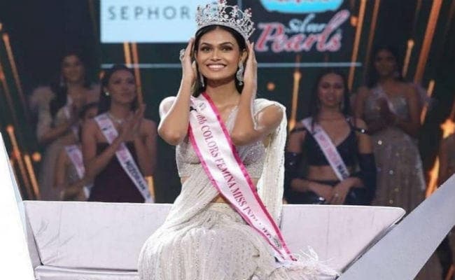 राजस्थान की सुमन राव के सिर सजा मिस इंडिया वर्ल्ड 2019 का ताज