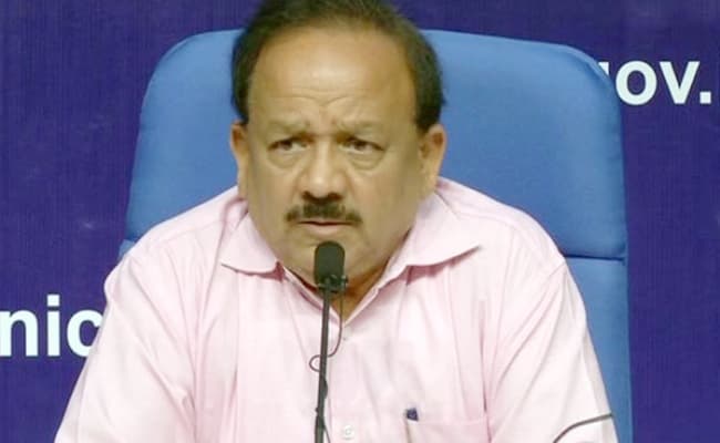 केंद्रीय स्वास्थ्य मंत्री ने AES प्रभावित जिलों के लिए आठ अतिरिक्त उन्नत जीवन समर्थन एंबुलेन्स मुहैया कराये, कहा…