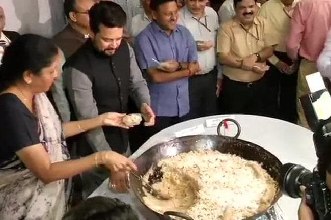 हलवा रस्म के साथ बजट के काम की हुई शुरुआत, 5 जुलाई को होगा बजट पेश