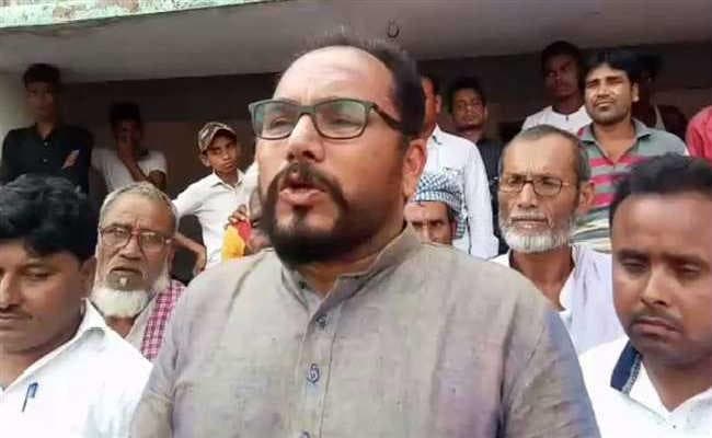 पोड़ैयाहाट में हुई प्रदीप यादव के घर की तलाशी, खाली हाथ लौटी पुलिस
