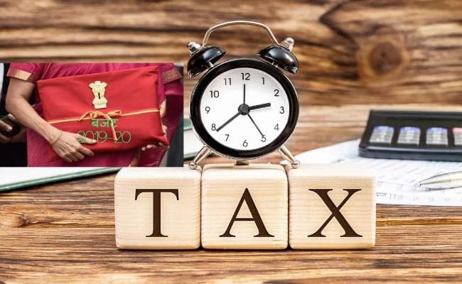 सालाना 5 लाख रुपये तक कमाई करने वालों को नहीं मिली इनकम टैक्स में छूट, जानिये क्या है स्लैब…?