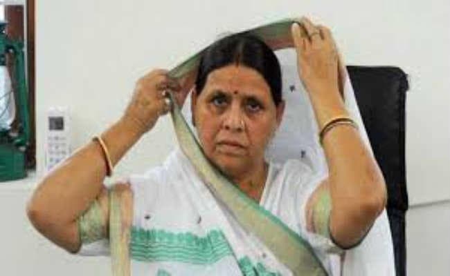 हार के लिए अकेले तेजस्वी ही नहीं, हम सभी हैं इसके जिम्मेदार : राबड़ी देवी