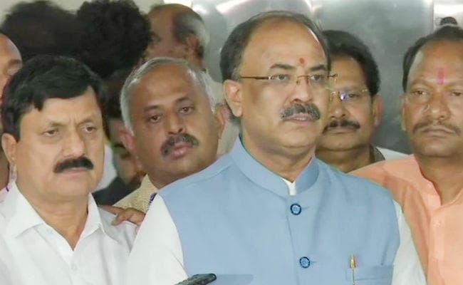 कर्नाटक ”संकट” : कुमारस्वामी के तुरंत इस्तीफे की मांग को लेकर आज विरोध-प्रदर्शन करेगी भाजपा