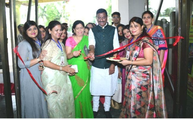 JCI रांची महिला शाखा का ”सावन सिंधारा” शुरू, सांसद संजय सेठ ने किया उद्घाटन