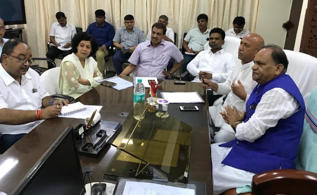 रांची और जमशेदपुर की पेयजल आपूर्ति व्यवस्था से मंत्री नाराज, सिस्टम दुरुस्त करने का दिया निर्देश