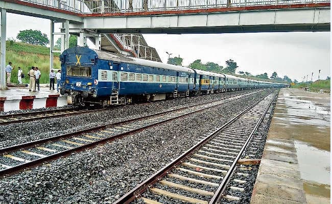रांची : टाटीसिलवे-सांकी रेल लाइन पर इसी महीने से चलेगी ट्रेन