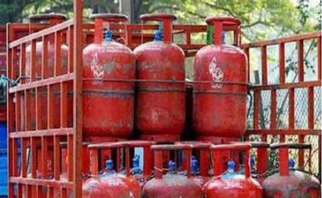 झारखंड में उज्जवला योजना के लाभार्थी अब फ्री में रिफिल करा सकेंगे एलपीजी सिलेंडर
