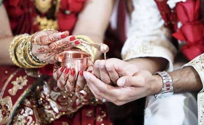 ससुर ने विधवा बहू का कराया विवाह