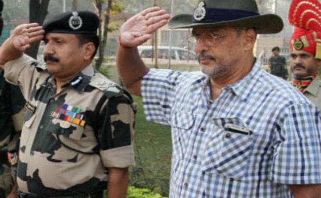 नाना पाटेकर ने ITBP के शीर्ष कमांडरों से दिल्ली में की मुलाकात