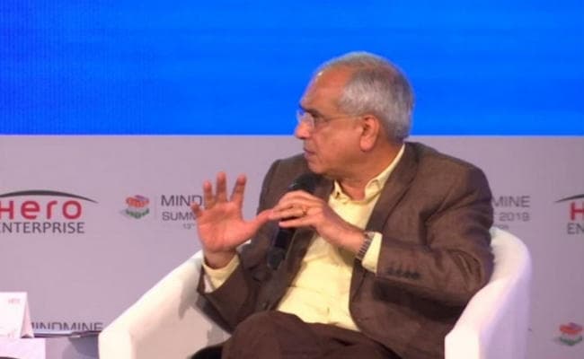 नीति आयोग के उपाध्यक्ष बोले- 70 साल में पहली बार देश में नकदी का भारी संकट
