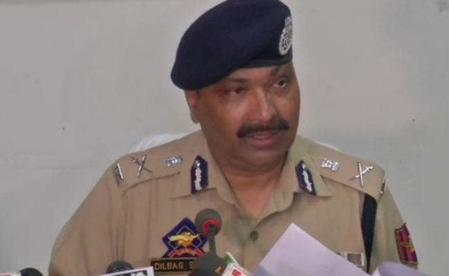 जम्मू-कश्मीर के डीजीपी ने कहा – पाकिस्तान सोशल मीडिया का इस्तेमाल कर युवाओं को कर रहा गुमराह