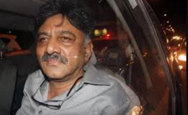 कांग्रेस नेता शिवकुमार की बेटी ED के समक्ष हुई पेश