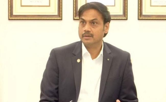 धौनी के संन्यास की अटकलों को एमएसके प्रसाद ने खारिज किया