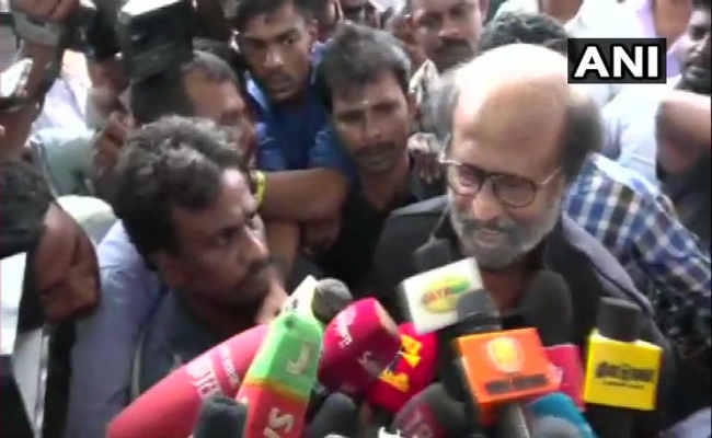 कमल हासन के बाद रजनीकांत ने कहा- दक्षिण भारत में हिंदी न थोपें, पूरे भारत में एक ही भाषा संभव नहीं