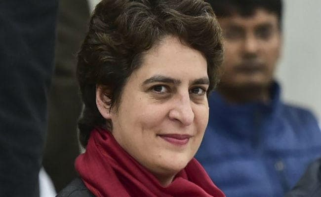 चिन्मयानंद को संरक्षण दे रही भाजपा सरकार: प्रियंका गांधी