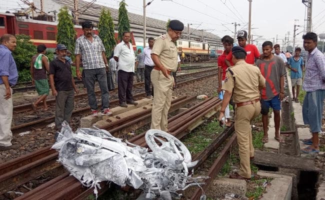 कोलकाता के पास ‘द बर्निंग ट्रेन’ बनने से बची हैदराबाद जा रही इस्ट-कोस्ट एक्सप्रेस