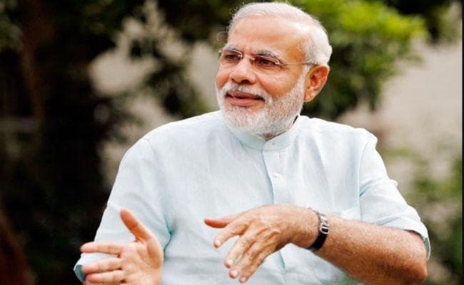 PM Modi ने इस भोजपुरी एक्टर को किया ट्विटर पर फॉलो, ”निरहुआ हिंदुस्तानी” ने यूं दिया रिप्लाई