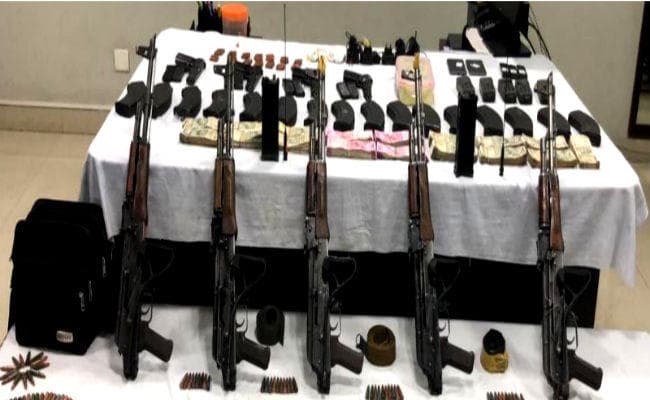 पंजाब सहित पड़ोसी राज्यों को दहलाने की साजिश नाकाम, पांच AK-47 सहित भारी मात्रा में हथियार बरामद