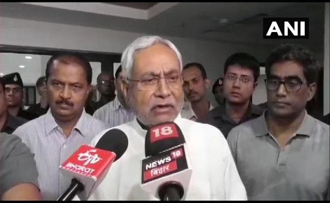 बिहार में भारी बारिश से बिगड़े हालात, सीएम नीतीश की अपील, प्राकृतिक आपदा है, थोड़ा धैर्य से काम लें