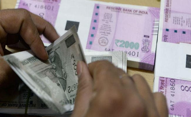 अगस्त के अंत तक राजकोषीय घाटा बजट अनुमान के 78 फीसदी पर पहुंचा