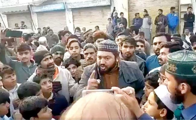 ननकाना साहेब के वायरल वीडियो को लेकर केंद्रीय मंत्री ने विपक्ष पर कसा तंज, CAA को लेकर पूछा…