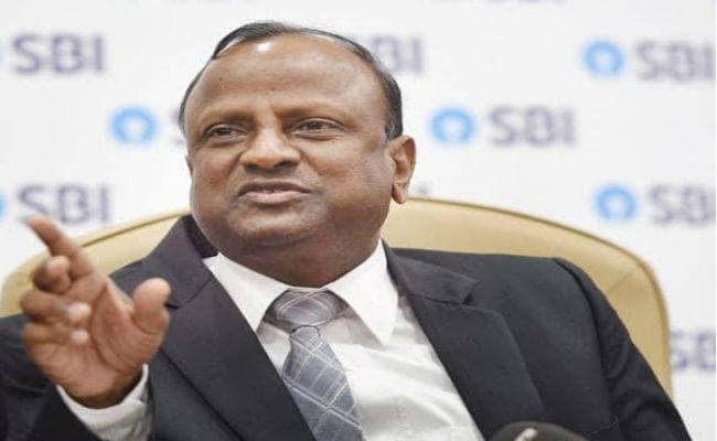 SBI चीफ ने कहा-भारत बनेगा 5,000 अरब डॉलर की अर्थव्यवस्था, पर कब बनेगा पता नहीं…