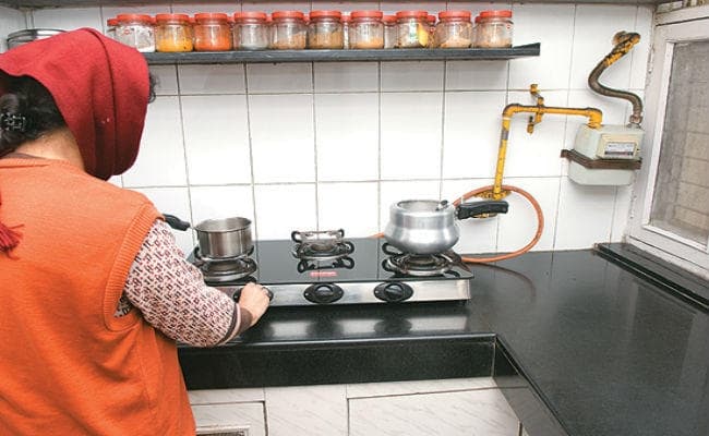 इसी वर्ष पाइप से घर-घर तक पहुंचने लगेगी गैस
