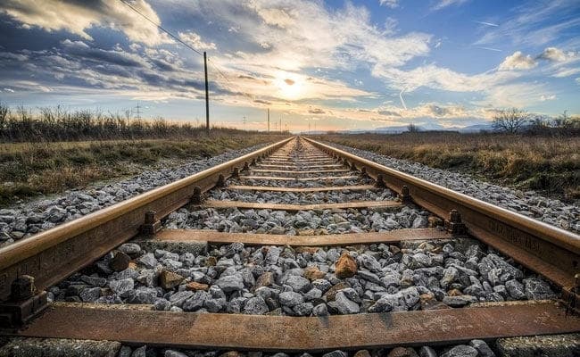 Bihar News: माओवादी संगठन के मारक दस्ते का सदस्य गिरफ्तार, रेलवे ट्रैक उड़ाने की साजिश नाकाम
