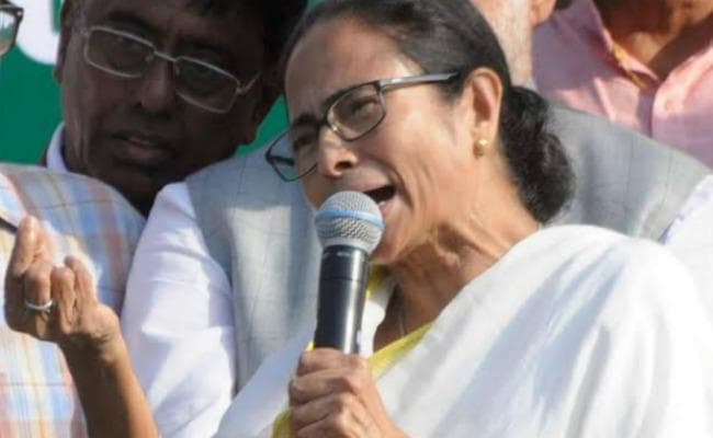 ‘सीएए” के खिलाफ विरोधी प्रदर्शनों के दौरान हिंसा का समर्थन नहीं करती हूं : ममता बनर्जी