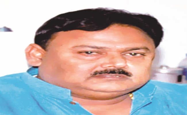 कमलेश सिंह के बेटा-बेटी व दामाद के खिलाफ एक साल से सुनवाई बंद