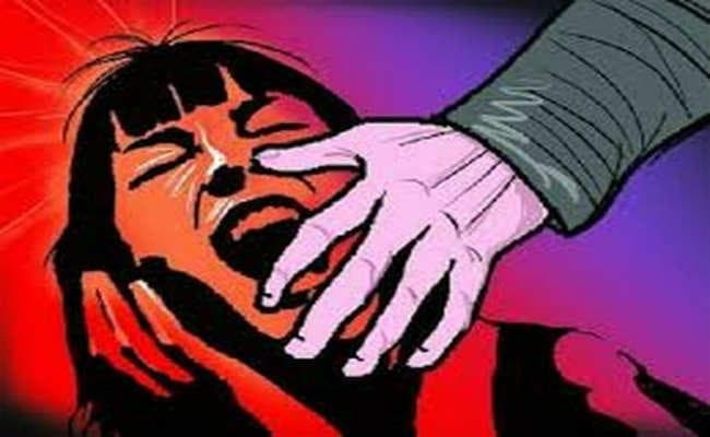 इंटर की परीक्षा देने आयी छात्रा को युवकों ने किया अगवा