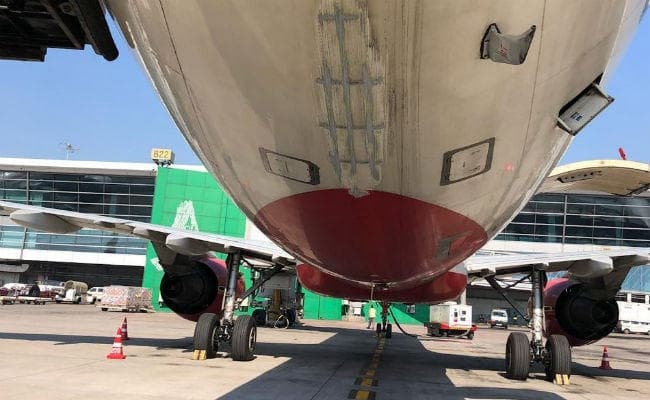 Air India का विमान, रनवे पर 222 किमी/घंटा की स्पीड, अचानक सामने आयी जीप… फिर हुआ ऐसा