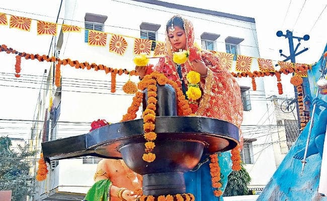 Shravan Shivaratri 2020: आज है सावन शिवरात्रि, पूजा के दौरान ये 5 काम करने पर सभी मन्नतें होती है पूरी…