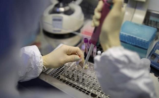 Coronavirus Outbreak : दिल्ली का हर चौथा व्यक्ति कोरोना संक्रमित, जानिये क्या कहती है नई रिपोर्ट…