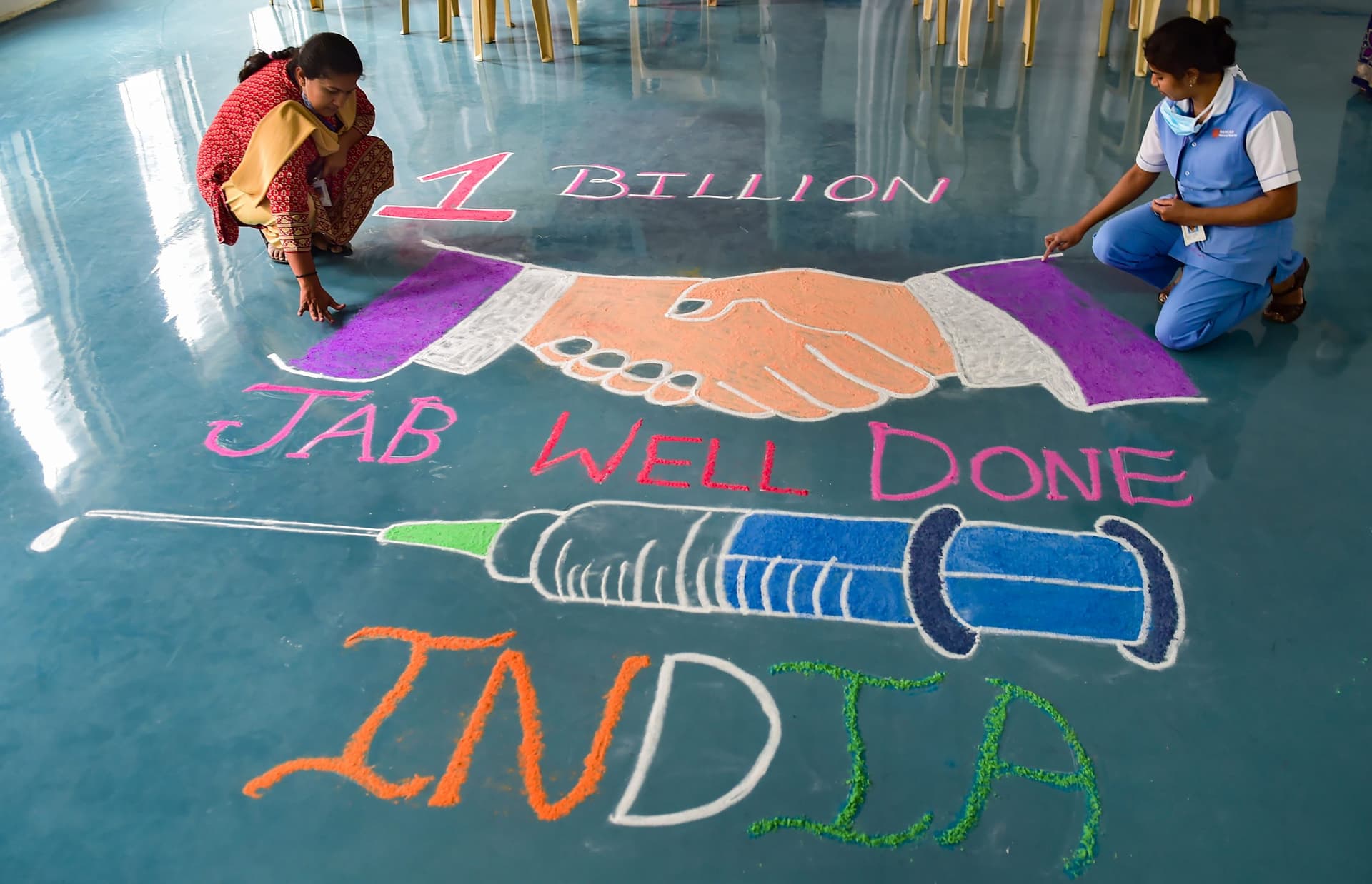 1 Billion Vaccination: डब्ल्यूएचओ प्रमुख ने प्रधानमंत्री मोदी, स्वास्थ्यकर्मियों को बधाई दी