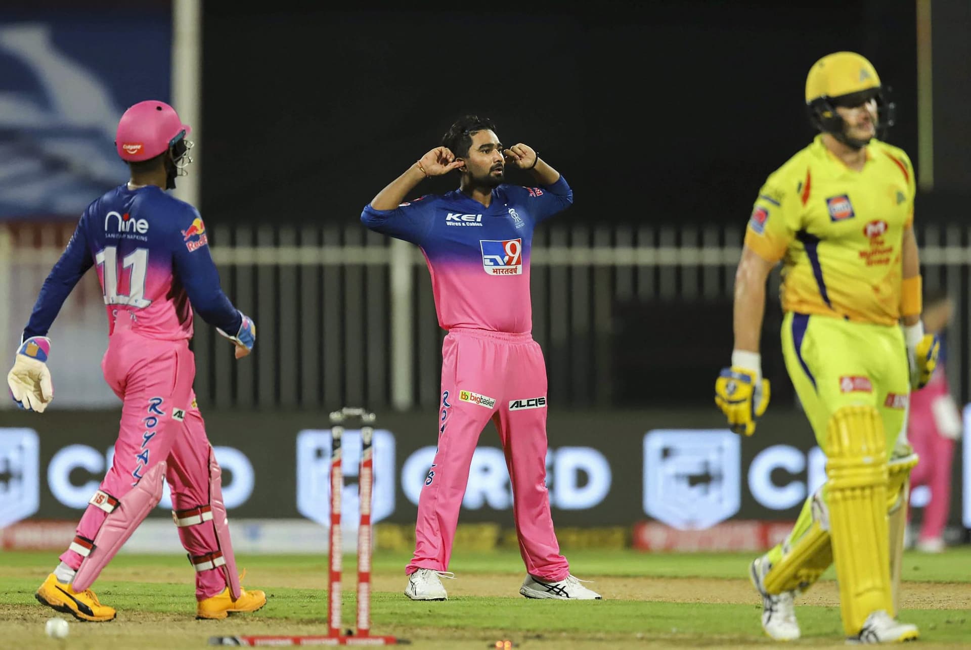 IPL 2020, RR vs CSK Latest Update : सैमसन के तूफान में उड़ी धौनी की टीम चेन्नई, राजस्थान की ‘रॉयल’ जीत