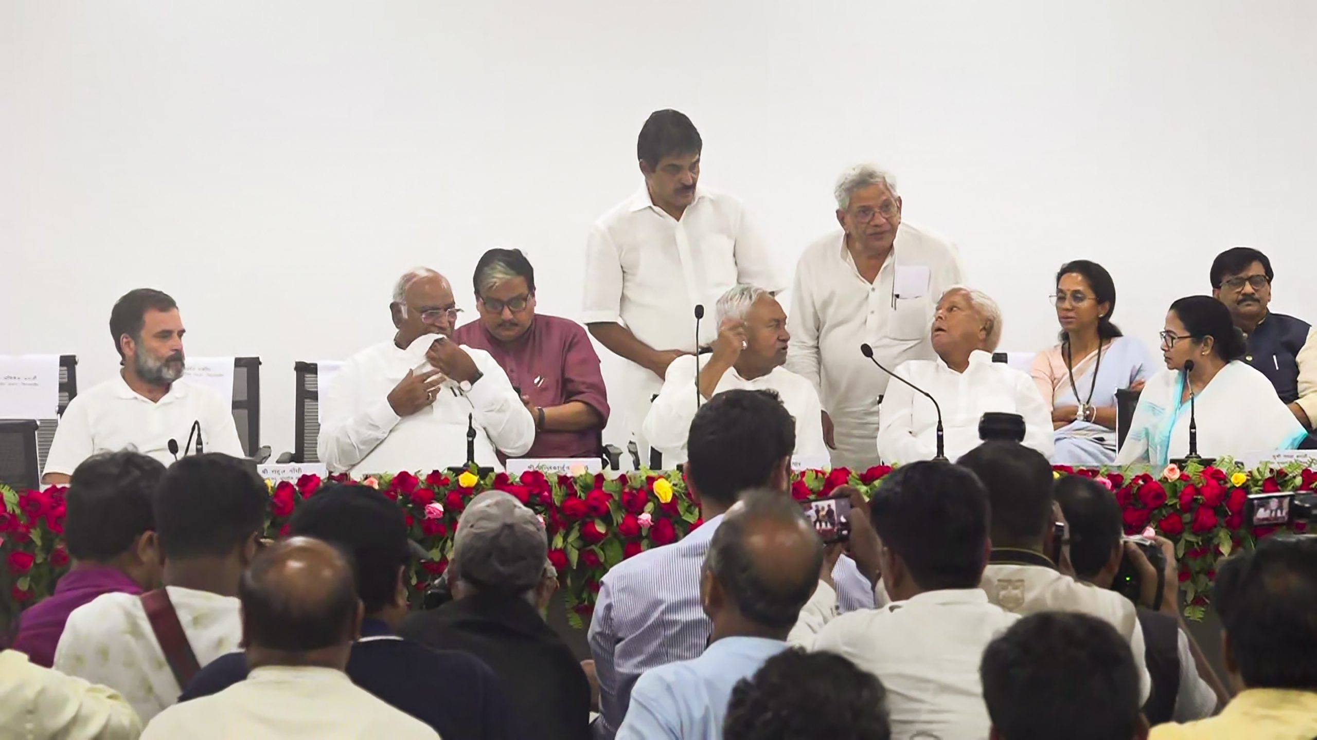 ‘यह विपक्षी एकता की प्रक्रिया है जो आगे बढ़ेगी’, विपक्ष की बैठक के बाद बोले राहुल गांधी