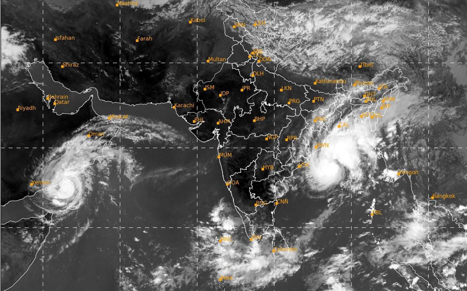 Weather Forecast: भीषण चक्रवाती तूफान में तब्दील हुआ ‘हामून’, जानें कितना होगा इसका असर