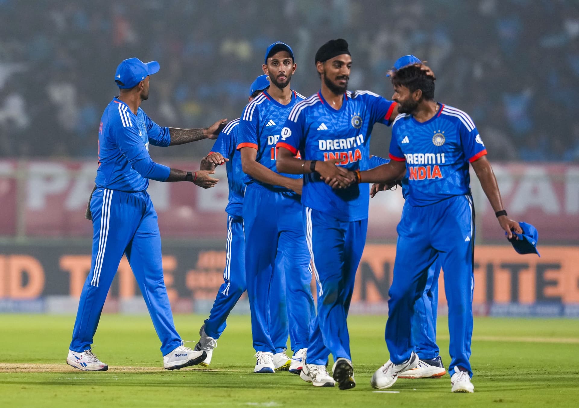 IND vs AUS T20: दोनों टीमों के 5 टॉप बल्लेबाज और गेंदबाज, जिनपर होंगी सबकी निगाहें