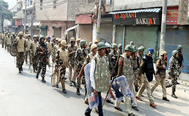 Delhi Violence : दिल्ली हिंसा मामले में अब तक 167 FIR, 885 लोग गिरफ्तार