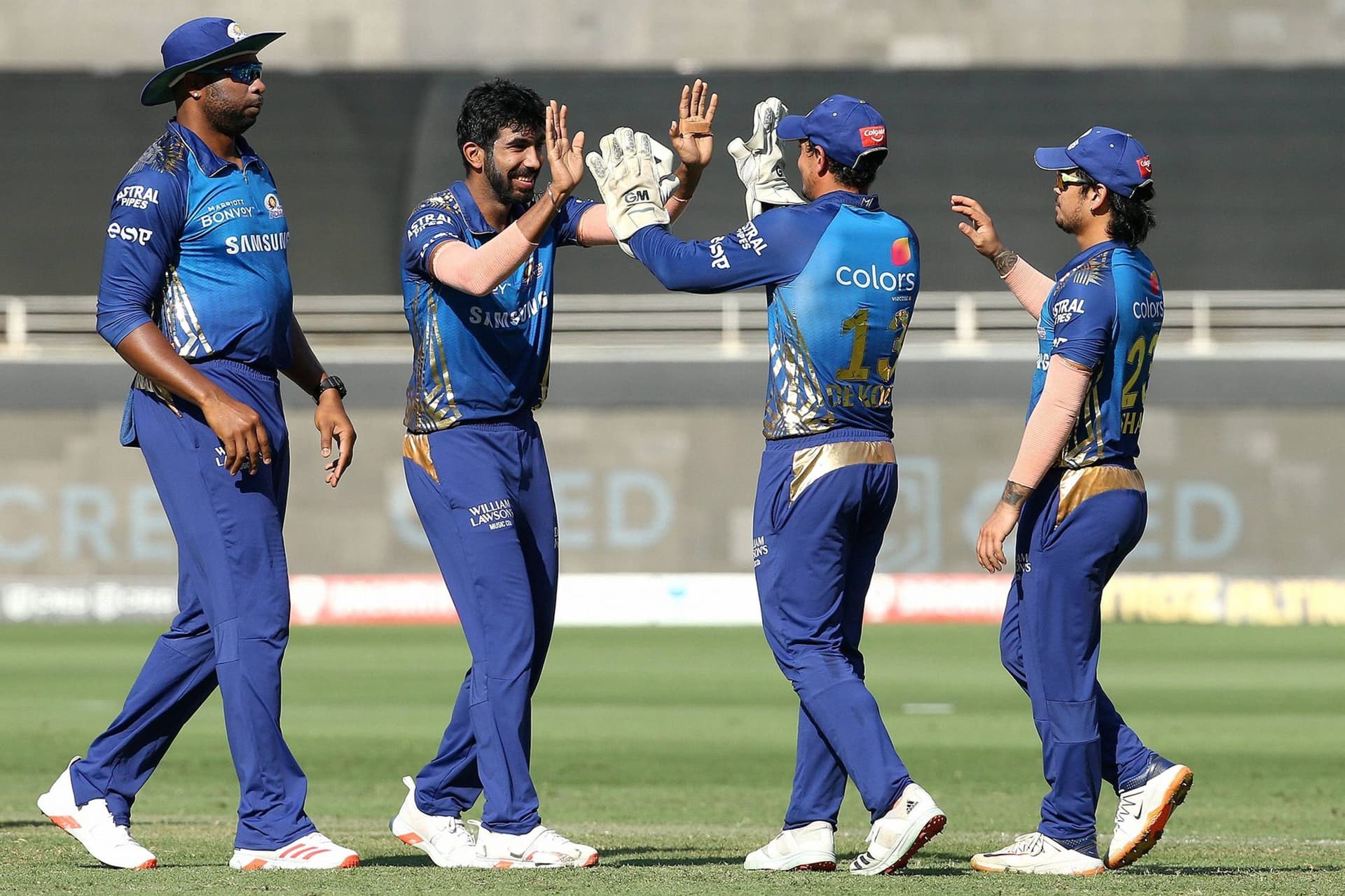 IPL 2020, MI vs DC, Qualifier 1 LIVE Updates : दिल्ली को 57 रन से रौंदकर मुंबई 6ठी बार फाइनल में, इशान-सूर्यकुमार के बाद बुमराह ने ढाया कहर