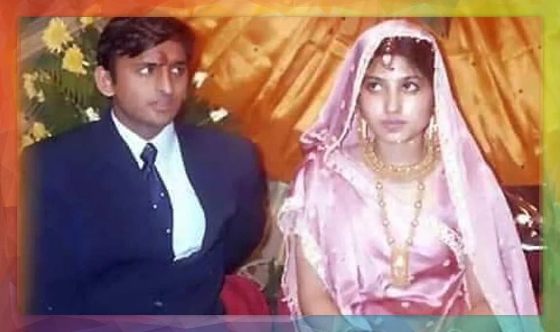 Akhilesh Yadav Birthday: फिल्मी स्क्रिप्ट से कम नहीं है अखिलेश यादव और डिंपल की लव स्टोरी, ऐसे हुई थी मुलाकात Akhilesh Yadav Birthday: फिल्मी स्क्रिप्ट से कम नहीं है अखिलेश यादव और डिंपल की लव स्टोरी, ऐसे हुई थी मुलाकात