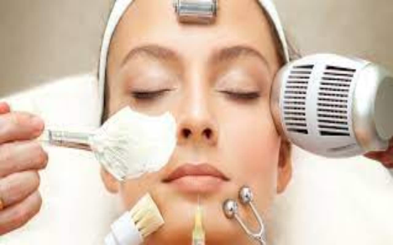 Skin Care Tips: रोज करेंगी ये 5 काम तो आप दिखेंगी बला की खूबसूरत