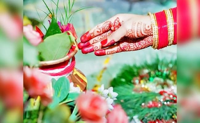 Kajari Teej Vrat 2021: आज है कजरी तीज का व्रत, जानें शुभ मुहूर्त, पूजा विधि और इसका महत्व Kajari Teej Vrat 2021: आज है कजरी तीज का व्रत, जानें शुभ मुहूर्त, पूजा विधि और इसका महत्व