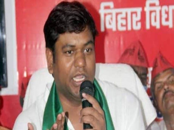 मुकेश सहनी का बड़ा दांव, लालू , नीतीश को लेकर हैं सॉफ्ट लेकिन BJP पर तेवर गरम