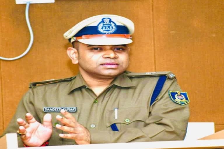 आरा मंडल जेल के अधीक्षक संदीप कुमार सस्पेंड, कुख्यात कैदियों से सांठ-गांठ के मिले सबूत के बाद कार्रवाई
