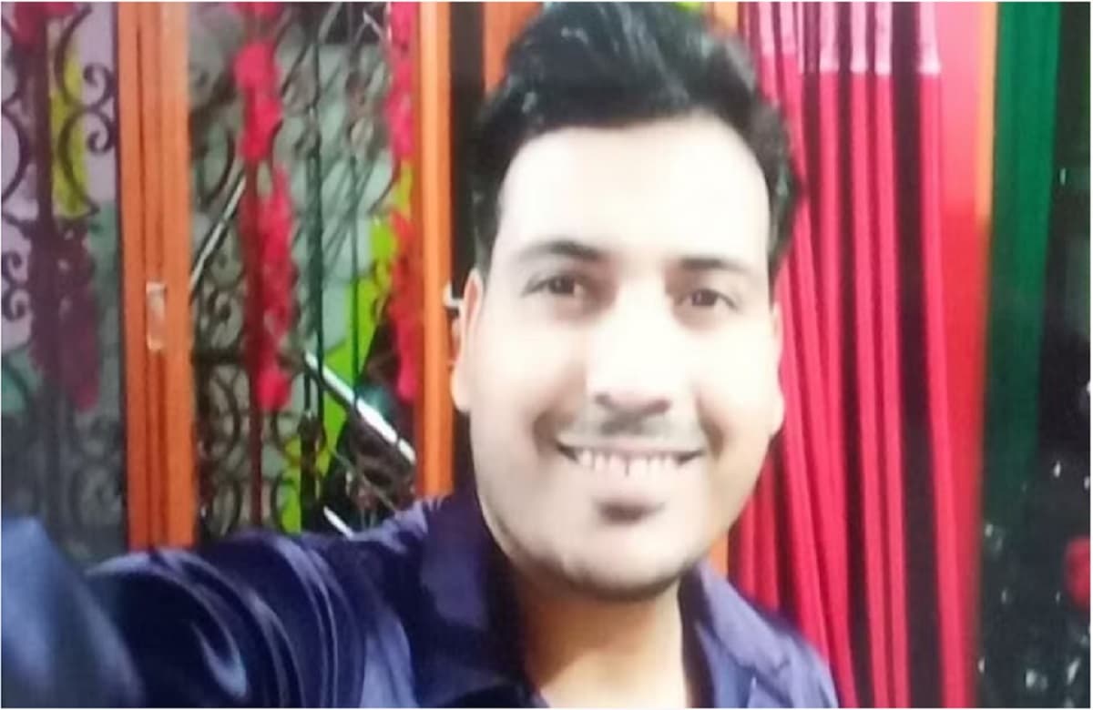 वाराणसी: इंजीनियर ने ग्राइंडर मशीन से काटा अपना गला, जानें आखिरकार क्यों उठाया आत्मघाती कदम