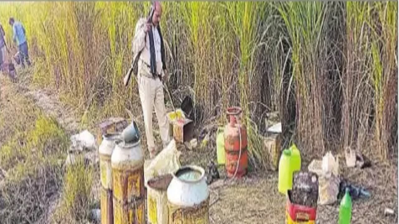 बेगूसराय में छापेमारी करने गई उत्पाद विभाग की टीम पर हमला, पुलिस वाहन क्षतिग्रस्त, जांच में जुटी पुलिस