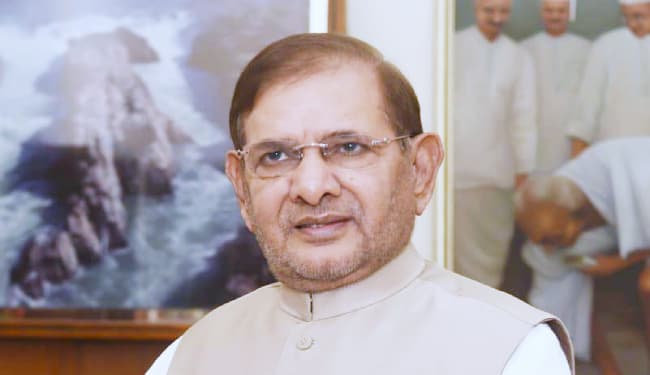 शरद यादव ने शहीदों को दी श्रद्धांजलि, कहा- संकट काल में क्यों विफल रहती है सरकार, ऐसी स्थिति पैदा होने के कारण देश के सामने रखें PM
