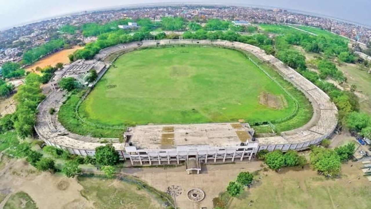 वर्ल्ड क्लास बनेगा पटना का बदहाल मोइनुल हक स्टेडियम, तेजस्वी यादव ने दिया निर्देश, मिलेंगी ये सुविधाएं